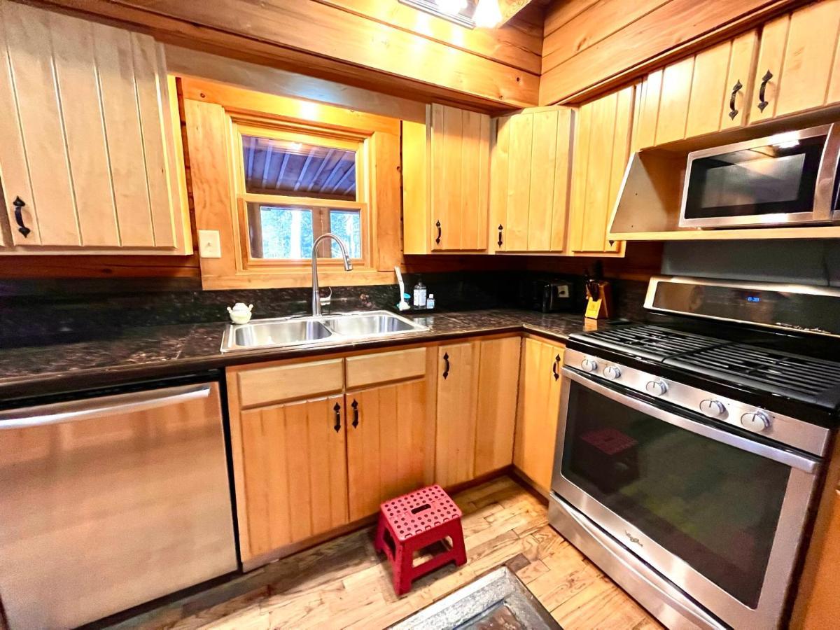 Beautiful Cabin On 83 Acres Near New River Gorge National Park Hico Esterno foto